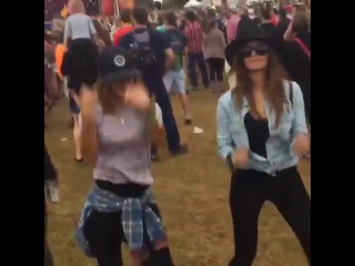 acl @iamjessicaszohr we dance when we want. sometimes we mess up. we don`t care. we love it.